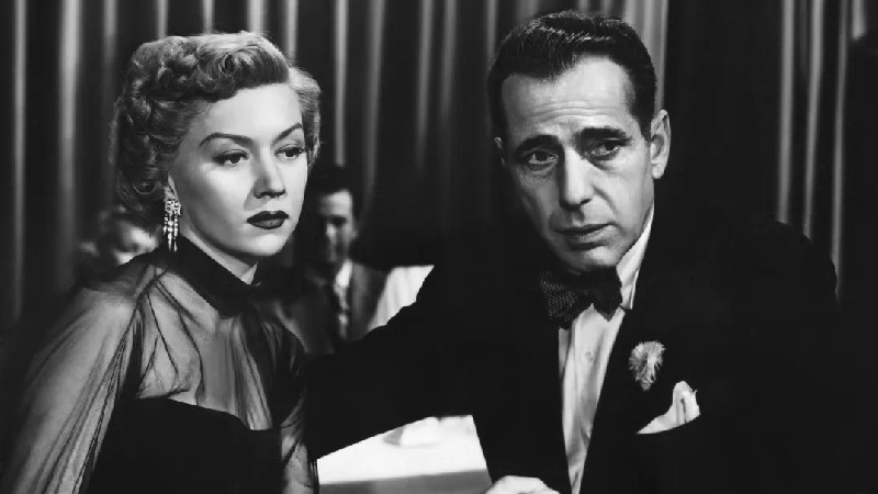 30 Best Movies Like Casablanca Every Fan Needs to Watch