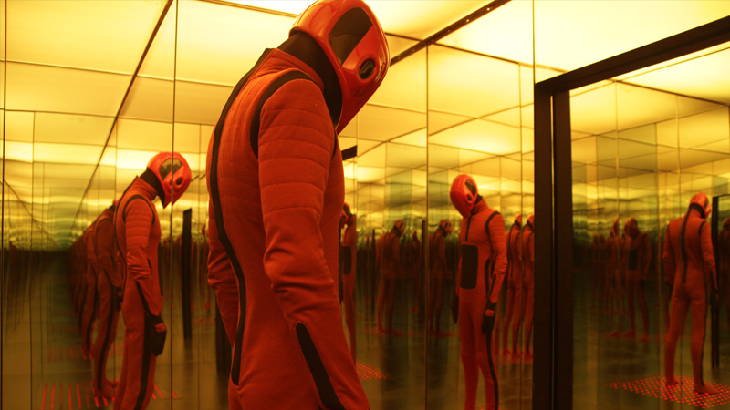 Beyond the Black Rainbow (2010)