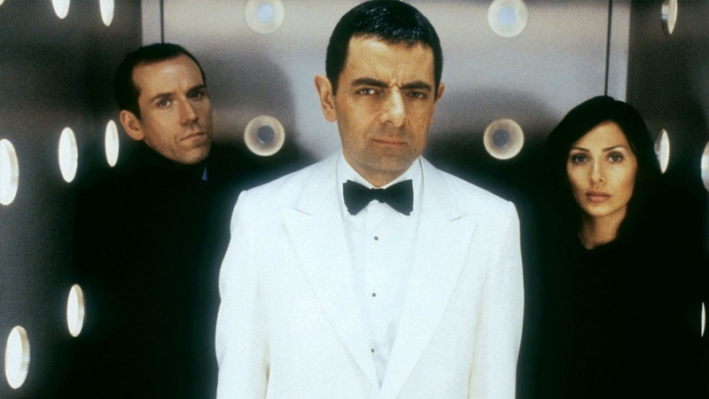 Johnny English (2003)