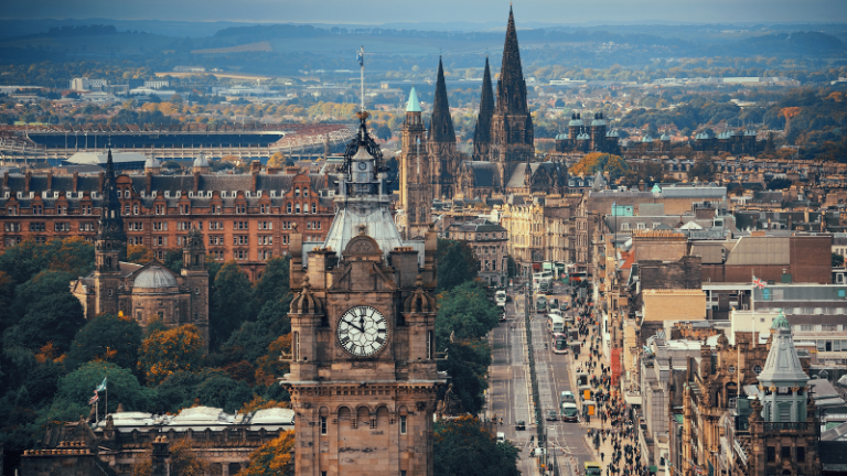 30 Things to Do in Edinburgh, Scotland