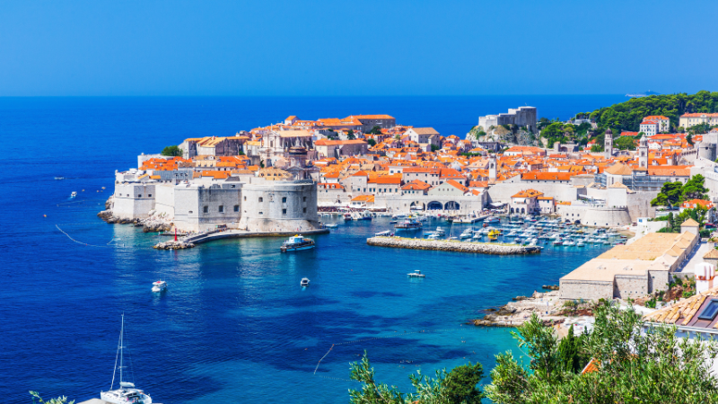 20 Beautiful Family Summer Destinations in Europe