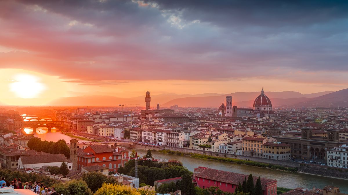 10 Beautiful Summer Destinations for Couples in Italy