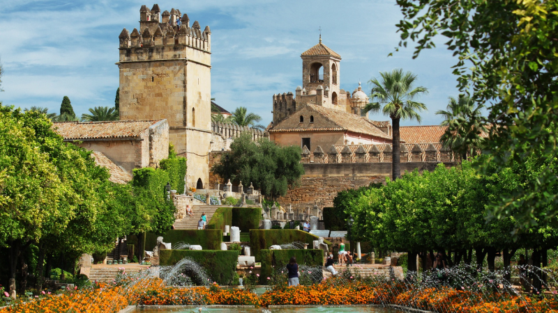 20 Beautiful Family Summer Destinations in Spain