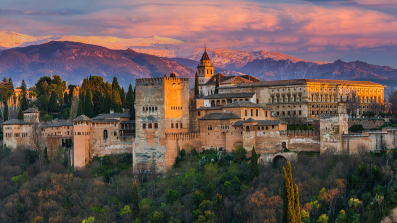 20 Beautiful Summer Destinations for Couples in Spain