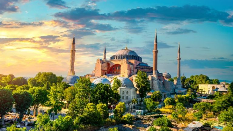 Best Time to Visit Istanbul