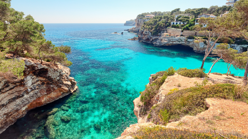 20 Beautiful Family Summer Destinations in Spain