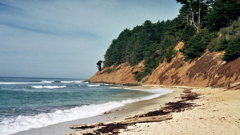 12 Hidden Beaches in California