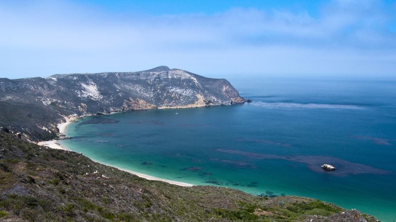 12 Hidden Beaches in California