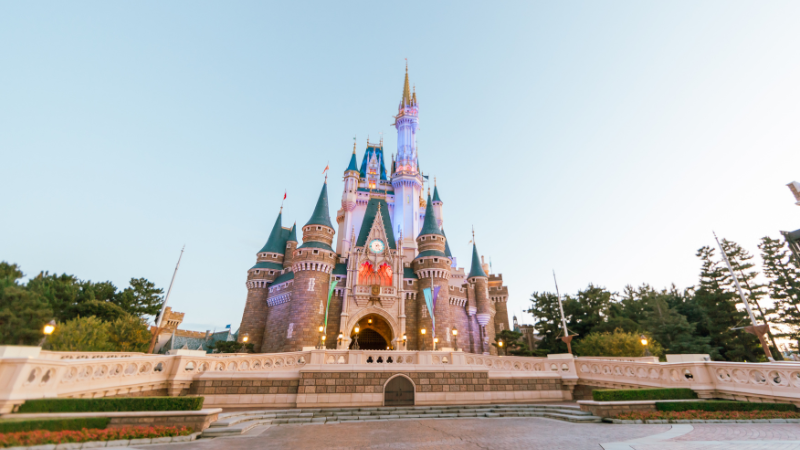 Disneyland Paris vs. Walt Disney Studios Park: Which One Is Worth Your Time? Disneyland Paris vs. Walt Disney Studios Park: Which One Is Worth Your Time?