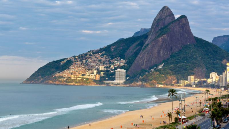 Copacabana vs. Ipanema: Which Iconic Rio Beach Should You Visit?