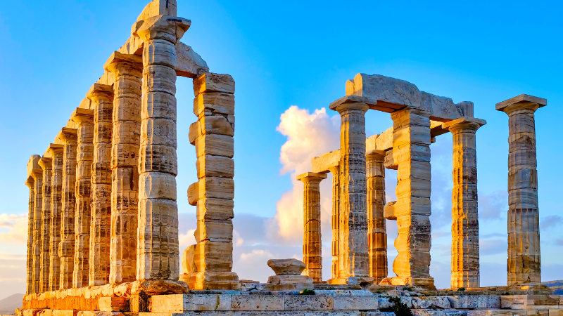 1 Week in Greece: Islands, Ruins & Mediterranean Charm 1 Week in Greece: Islands, Ruins & Mediterranean Charm