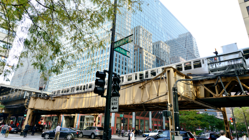 5 Days in Chicago: Deep-Dish Pizza, Jazz & Architectural Wonders 5 Days in Chicago: Deep-Dish Pizza, Jazz & Architectural Wonders