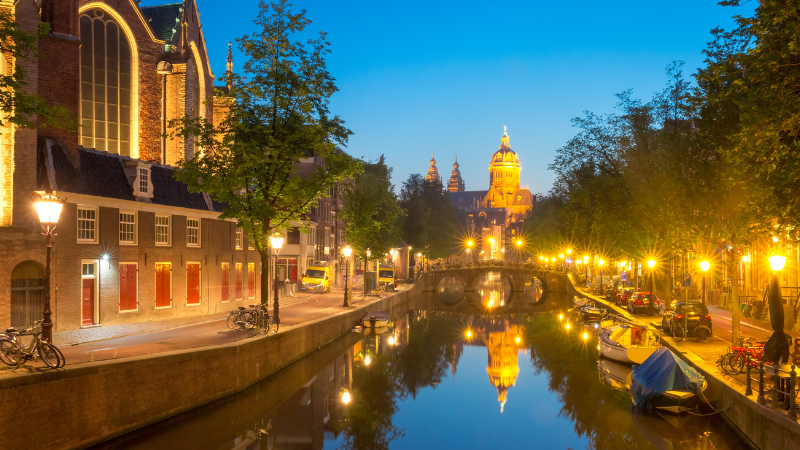 Two Days in Amsterdam, Netherlands: Ultimate Travel Guide & Itinerary Two Days in Amsterdam, Netherlands: Ultimate Travel Guide & Itinerary