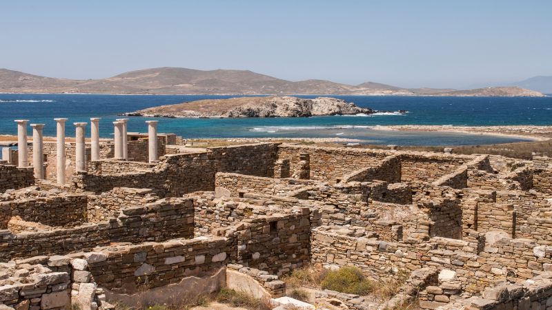 1 Week in Greece: Islands, Ruins & Mediterranean Charm 1 Week in Greece: Islands, Ruins & Mediterranean Charm