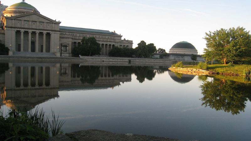 5 Days in Chicago: Deep-Dish Pizza, Jazz & Architectural Wonders 5 Days in Chicago: Deep-Dish Pizza, Jazz & Architectural Wonders