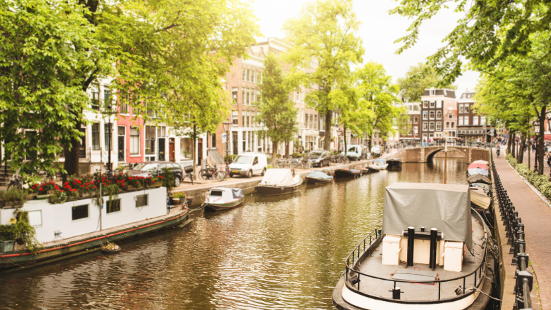 5 Days in Amsterdam: Canals, Museums & Vibrant Nightlife 5 Days in Amsterdam: Canals, Museums & Vibrant Nightlife