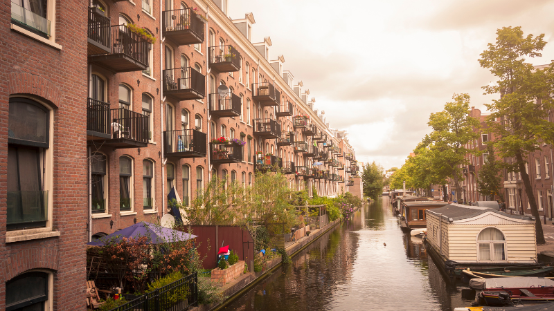 One Day in Amsterdam, Netherlands: Canals, Culture & Cycling Paths