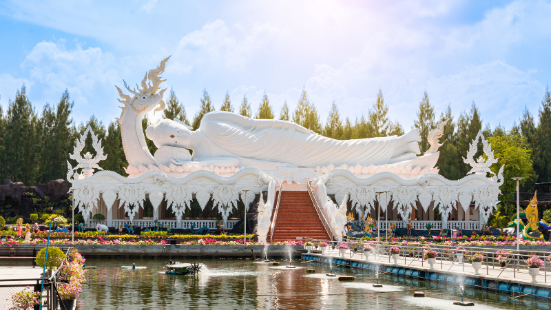 Day Trips from Bangkok by Train, Bus, or Car: Unveiling Thailand’s Best Day Escapes Day Trips from Bangkok by Train, Bus, or Car: Unveiling Thailand’s Best Day Escapes