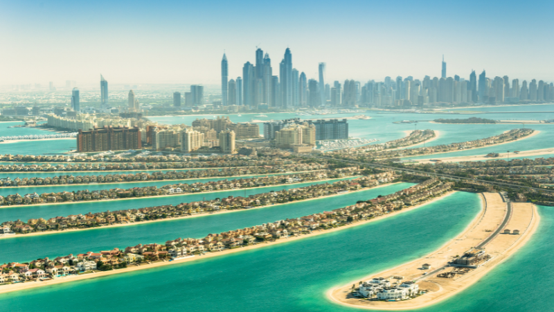 6 Days in Dubai: Skyscraper Thrills and Desert Chills 6 Days in Dubai: Skyscraper Thrills and Desert Chills