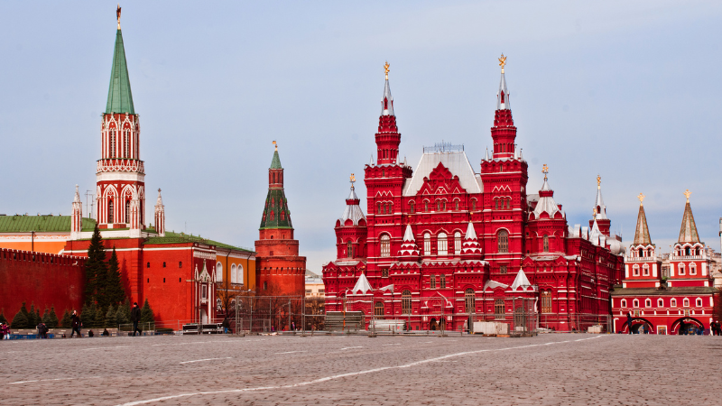 One Day in Moscow, Russia: Grand Palaces & Soviet Secrets One Day in Moscow, Russia: Grand Palaces & Soviet Secrets