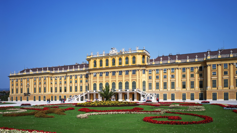 5 Days in Vienna: Imperial Palaces, Coffeehouses & Classical Music 5 Days in Vienna: Imperial Palaces, Coffeehouses & Classical Music