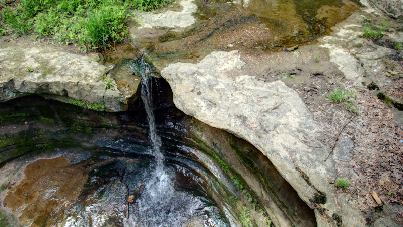 Day Trips from Chicago by Train, Bus, or Car: Midwestern Hidden Treasures Day Trips from Chicago by Train, Bus, or Car: Midwestern Hidden Treasures