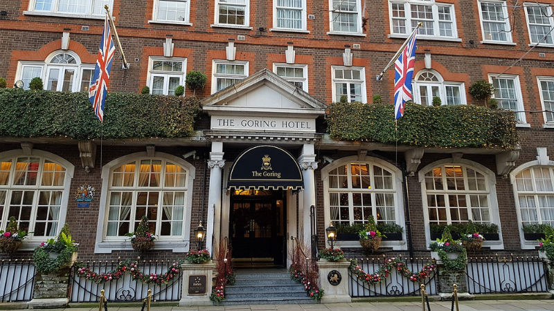 5 Days in London: Royal Landmarks, Pubs & Modern Wonders 5 Days in London: Royal Landmarks, Pubs & Modern Wonders