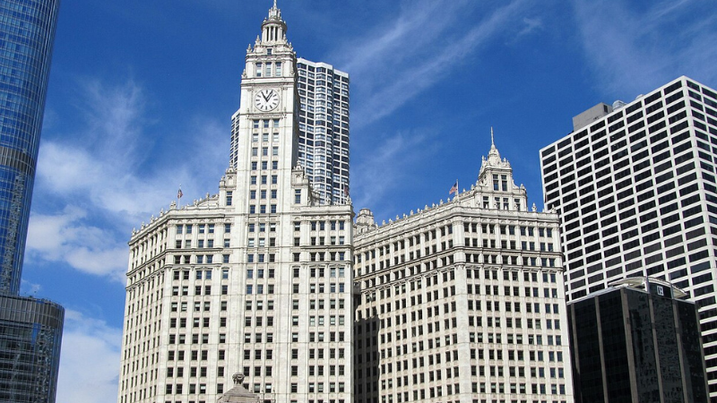 6 Days in Chicago: Deep-Dish Pizza and Lakefront Walks 6 Days in Chicago: Deep-Dish Pizza and Lakefront Walks