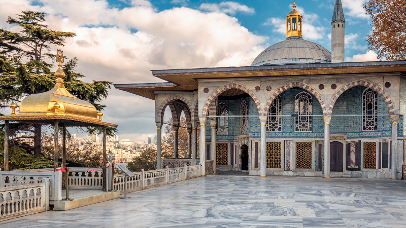 Four Days in Istanbul: From Byzantine Wonders to Grand Bazaars Four Days in Istanbul: From Byzantine Wonders to Grand Bazaars