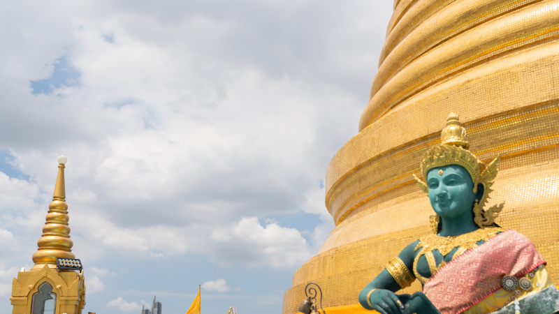 6 Days in Bangkok: Temples, Tuk-Tuks, and Night Markets 6 Days in Bangkok: Temples, Tuk-Tuks, and Night Markets