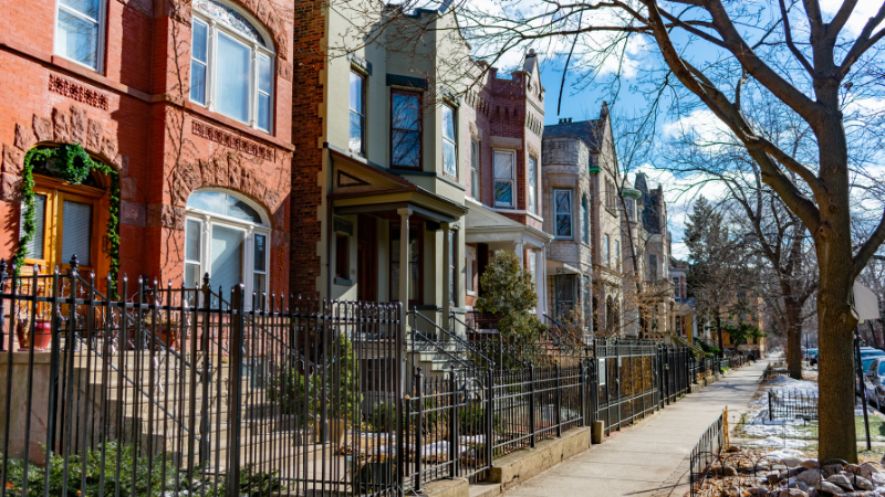 5 Days in Chicago: Deep-Dish Pizza, Jazz & Architectural Wonders 5 Days in Chicago: Deep-Dish Pizza, Jazz & Architectural Wonders