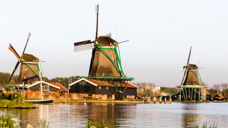 5 Days in Amsterdam: Canals, Museums & Vibrant Nightlife 5 Days in Amsterdam: Canals, Museums & Vibrant Nightlife