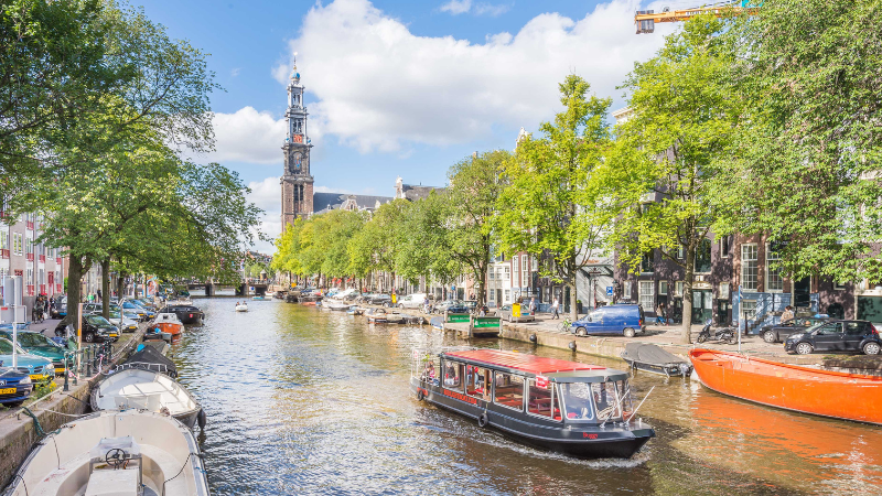 5 Days in Amsterdam: Canals, Museums & Vibrant Nightlife 5 Days in Amsterdam: Canals, Museums & Vibrant Nightlife